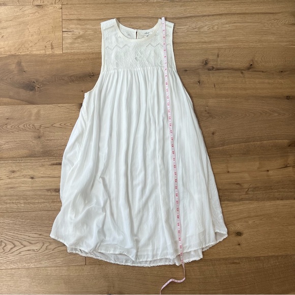 Aritzia Wilfred White Allier Embroidered Shift Dress - Picture 9 of 14